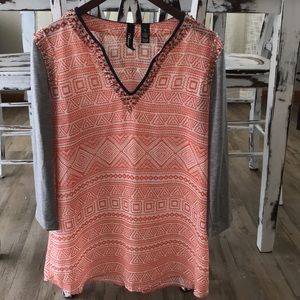 Chiffon top with cotton quarter sleeves